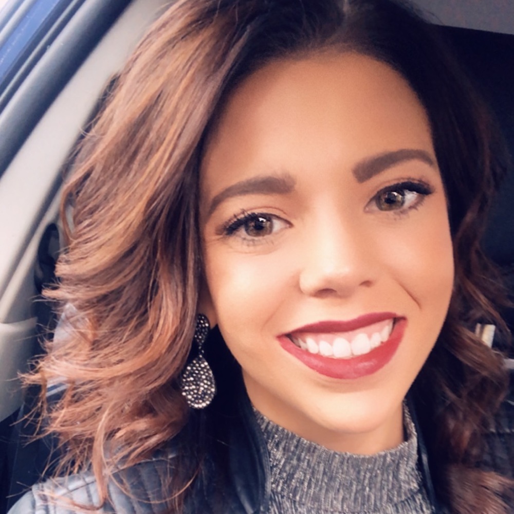 Meet your Posher, Brooke